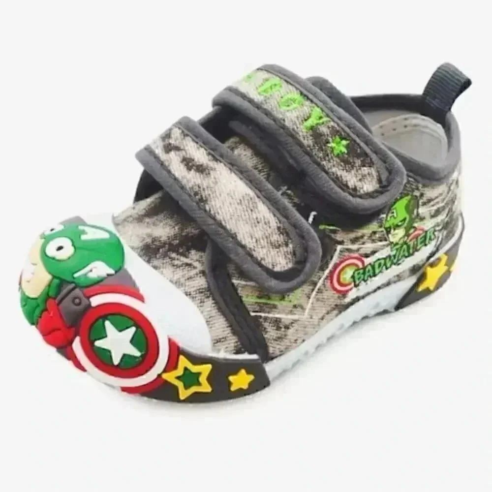 Chulis Footwear Gray Ruby Sneaker - Boys